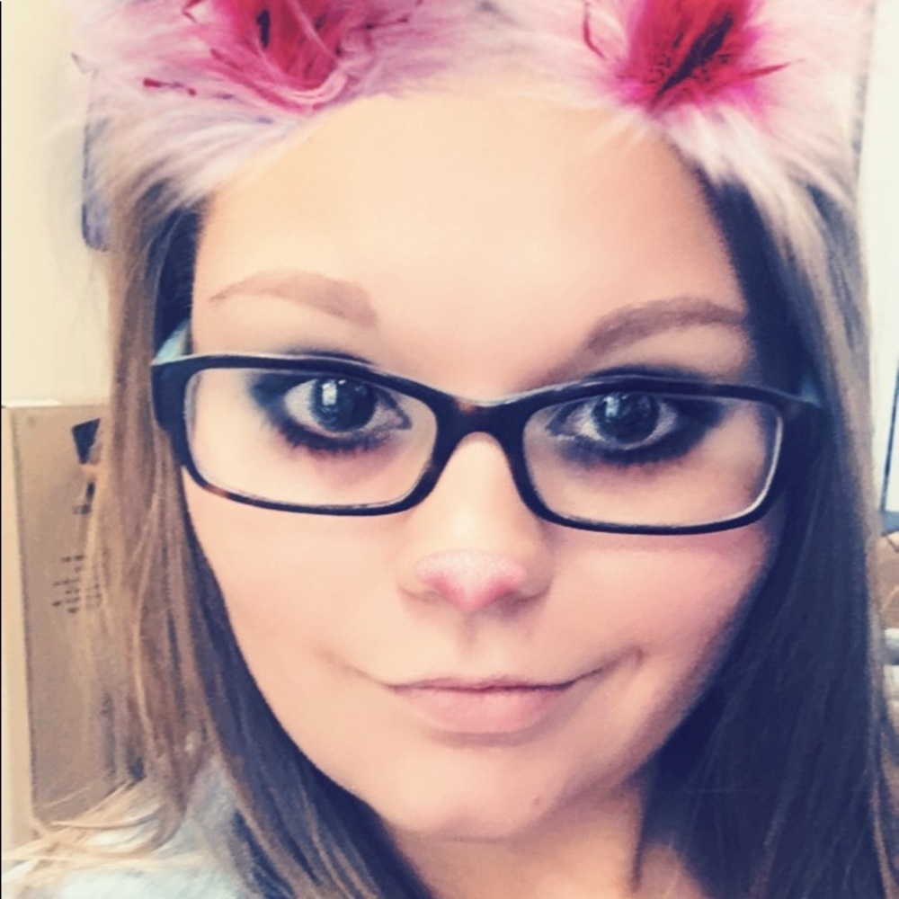 Meet your Posher, Erin